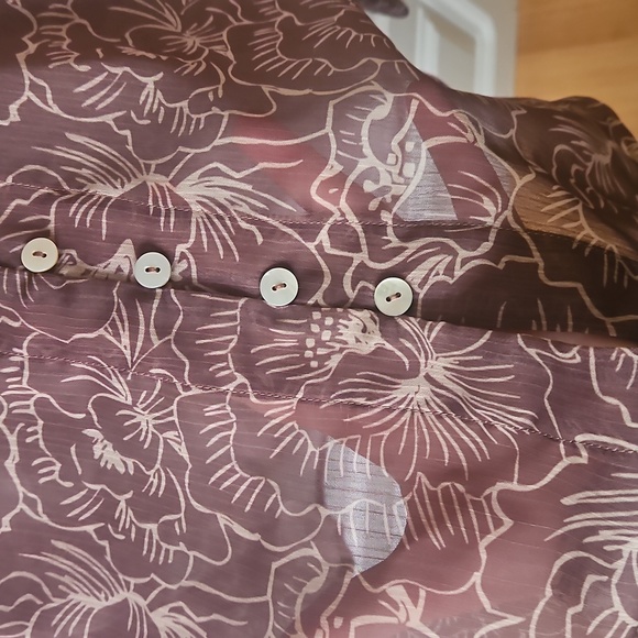 Floral Patterned Womens Blouse - Picture 11 of 11